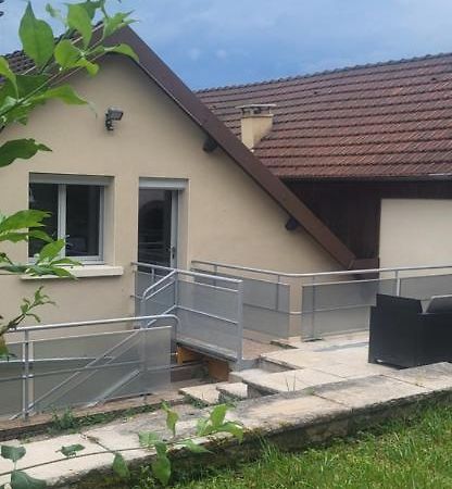 La Plante, Tendance Et Design Ornans Εξωτερικό φωτογραφία